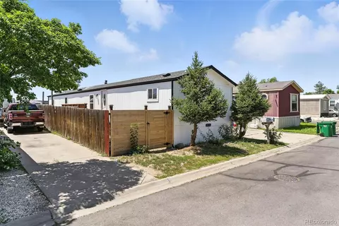 4916 E 96th Pl, Denver, CO 80229 photo 3