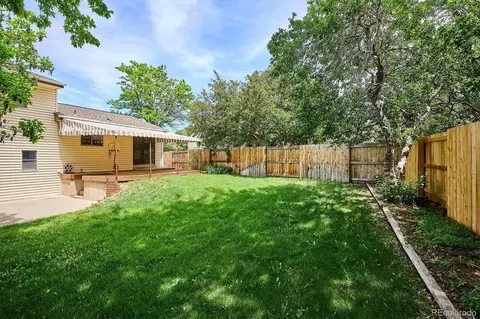 Exterior - 16634 E Rice Cir, Aurora, CO 80015 photo 9 of 10