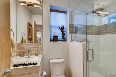 2537 Cherry St, Denver, CO 80207 photo 15