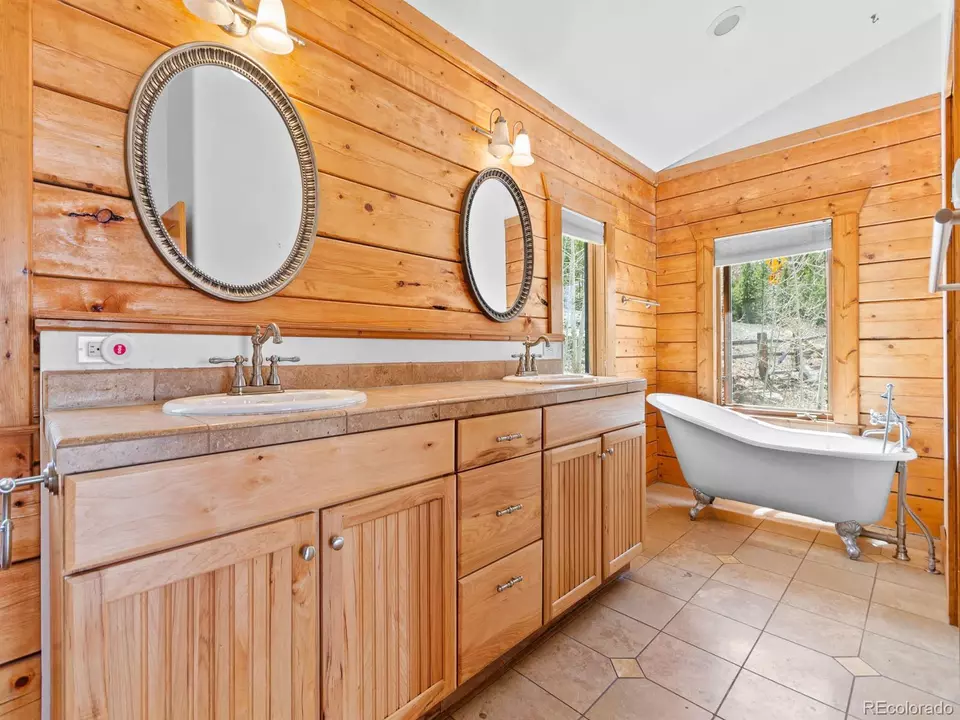 Bath - 11766 Coal Creek Heights Dr, Golden, CO 80403 photo 4 of 8