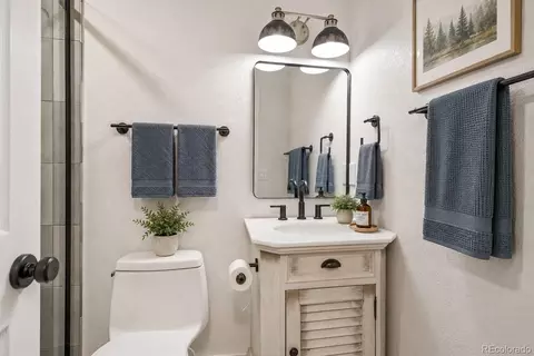 Bath - 4942 10th St, Boulder, CO 80304 photo 3 of 4