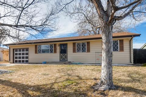585 3rd St, Bennett, CO 80102 photo 1