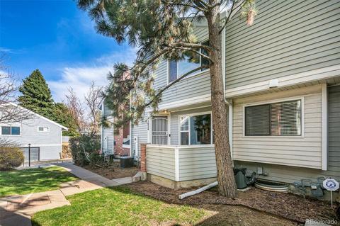 11624 E Cedar Ave, Aurora, CO 80012 photo 2