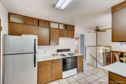 2424 E 97th Ave, Thornton, CO 80229 photo 8