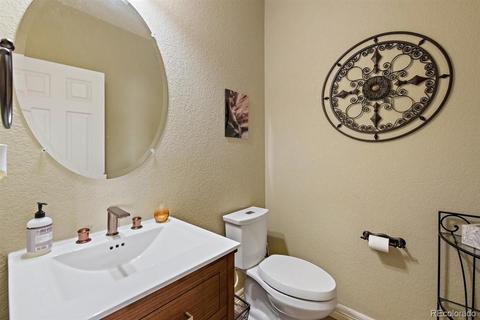 2093 E 100th Pl, Thornton, CO 80229 photo 14