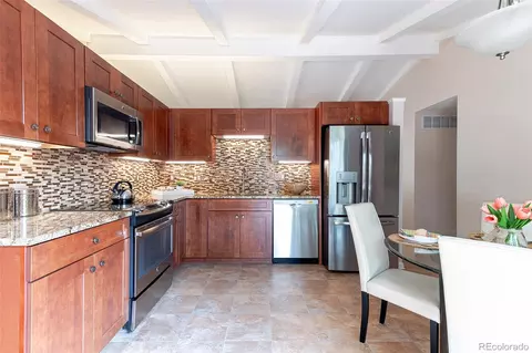 Kitchen - 1720 Lombardy Dr, Boulder, CO 80304 photo 4 of 4