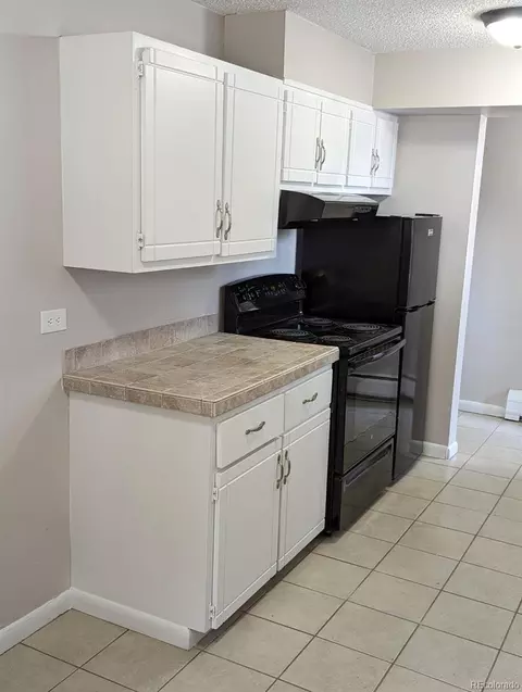 5491 E Warren Ave #117, Denver, CO 80222