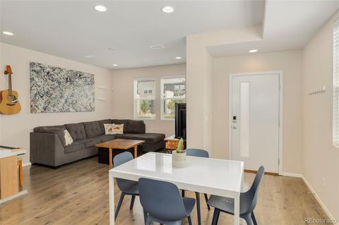 16079 Elk Dr, Denver, CO 80239 photo 3