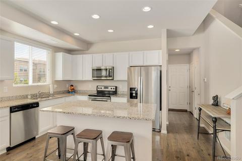 16079 Elk Dr, Denver, CO 80239 photo 7