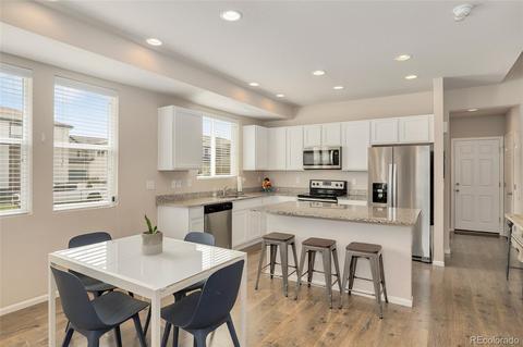 16079 Elk Dr, Denver, CO 80239 photo 6