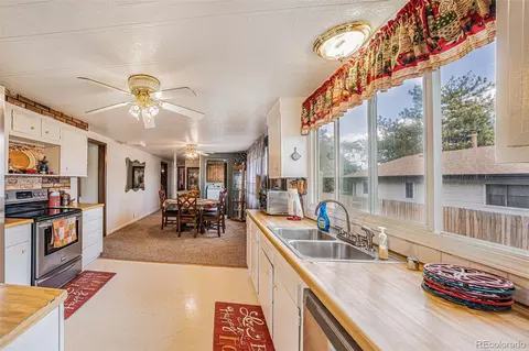 610 6th St, Bennett, CO 80102 photo 10