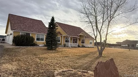 55740 E 41st Ave, Strasburg, CO 80136