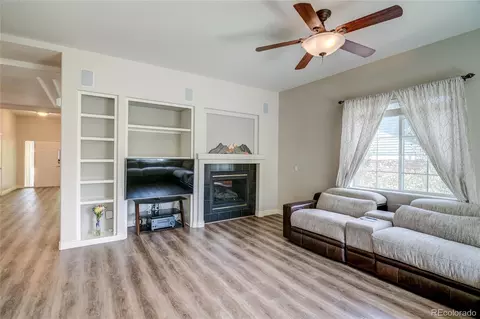 Living - 22226 E Glasgow Pl, Aurora, CO 80016 photo 3 of 4