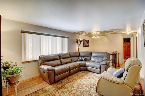 6532 Iris St, Arvada, CO 80004 photo 4