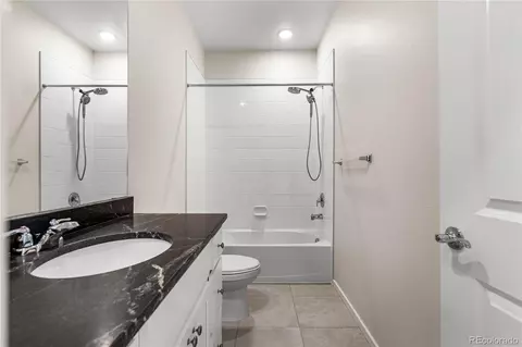 Bath - 23630 E 41st Ave, Aurora, CO 80019 photo 6 of 6
