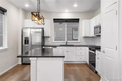Kitchen - 23630 E 41st Ave, Aurora, CO 80019 photo 1 of 2