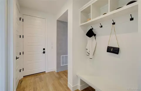 4224 E Dickenson Pl, Denver, CO 80222 photo 10
