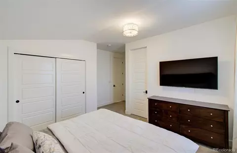 4224 E Dickenson Pl, Denver, CO 80222 photo 23