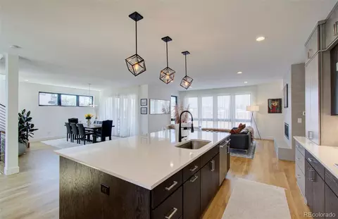 4224 E Dickenson Pl, Denver, CO 80222 photo 4