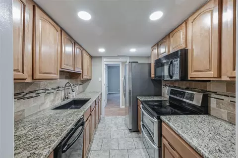 9700 E Iliff Ave #J109, Denver, CO 80231