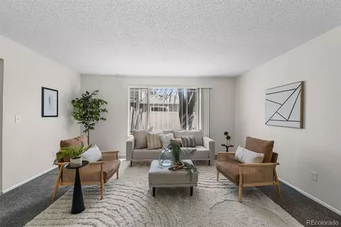 1280 Sable Blvd, Aurora, CO 80011 photo 2