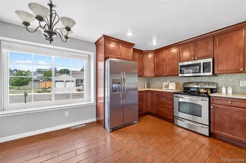 Kitchen - 18313 E Crestline Cir, Centennial, CO 80015 photo 3 of 3
