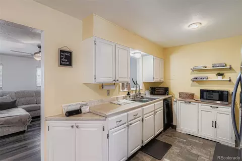 Kitchen - 4860 E Kansas Dr, Denver, CO 80246 photo 2 of 3