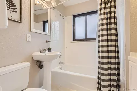7540 E 22nd Ave, Denver, CO 80207 photo 13