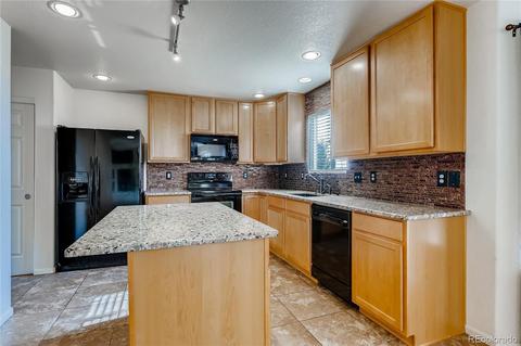 371 Mt Elbert St, Brighton, CO 80601 photo 11