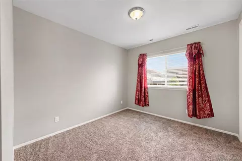Bedroom - 22463 E Union Pl, Aurora, CO 80015 photo 6 of 12