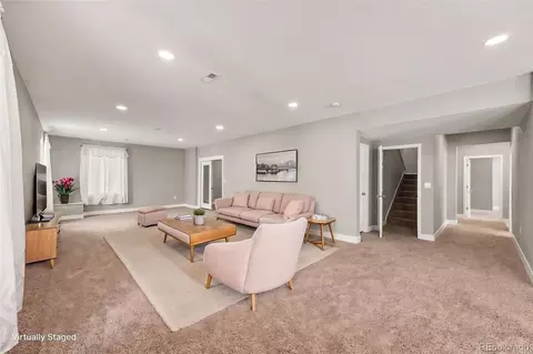 Living - 22463 E Union Pl, Aurora, CO 80015 photo 3 of 4