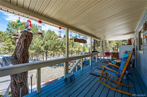 Exterior - 539 12th Trl, Cotopaxi, CO 81223 photo 2 of 4