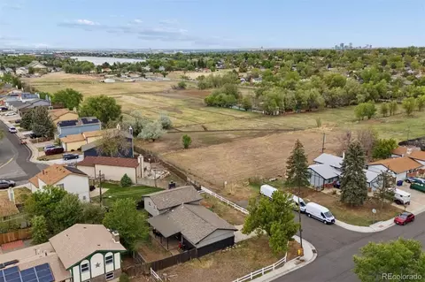 View/Area - 6089 W 70th Ave, Arvada, CO 80003 photo 7 of 13