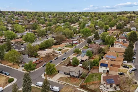 View/Area - 6089 W 70th Ave, Arvada, CO 80003 photo 3 of 13
