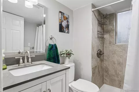 Bath - 6089 W 70th Ave, Arvada, CO 80003 photo 3 of 3