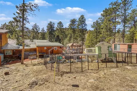 Exterior - 10116 Sprucedale Dr, Conifer, CO 80433 photo 9 of 10