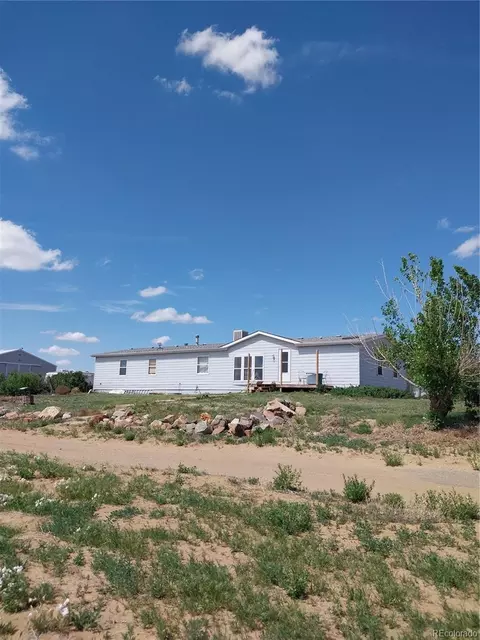 27513 E 152nd Ave, Brighton, CO 80603