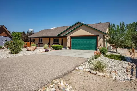 1102 E Sabeta Ave, Poncha Springs, CO 81242