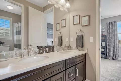 27625 E Moraine Dr, Aurora, CO 80016 photo 25