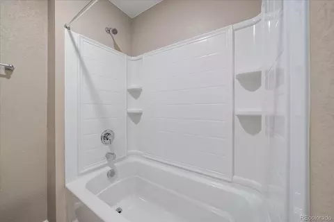 Bath - 26940 E Cedar Ave, Aurora, CO 80018 photo 4 of 4