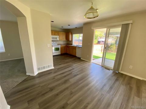 18114 E Amherst Dr, Aurora, CO 80013 photo 8