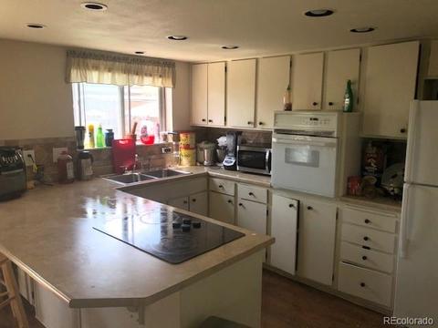 9254 E Lehigh Ave, Denver, CO 80237 photo 8