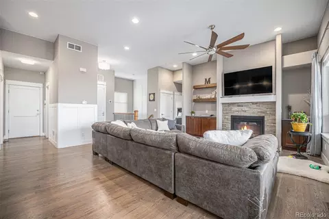 10145 Deerfield St, Longmont, CO 80504 photo 4