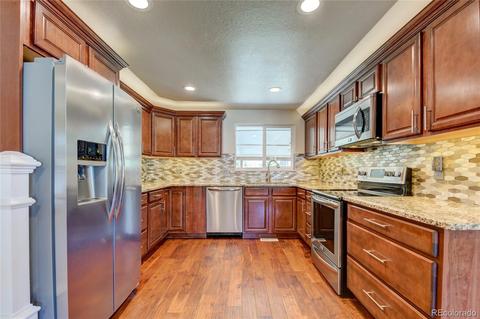 6736 Otis St, Arvada, CO 80003 photo 8