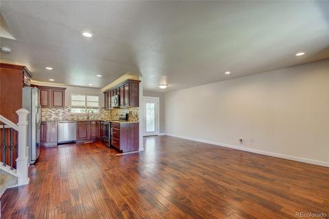 6736 Otis St, Arvada, CO 80003 photo 5
