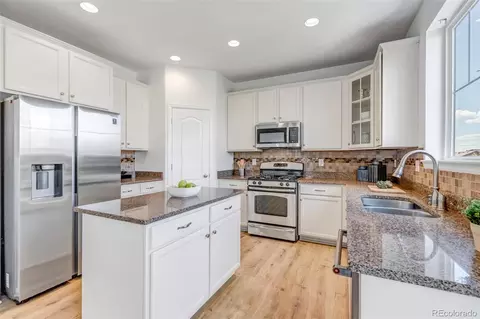 24941 Euclid Pl, Aurora, CO 80016 photo 9