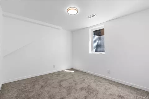 4423 E Bails Pl, Denver, CO 80222 photo 11