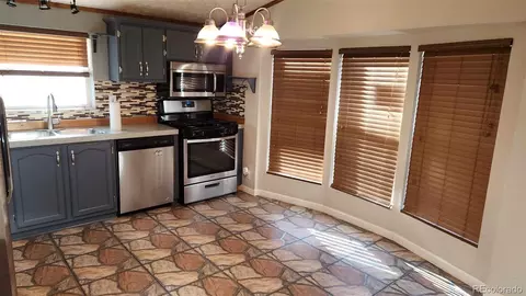 17536 E Batavia Pl, Aurora, CO 80011 photo 2
