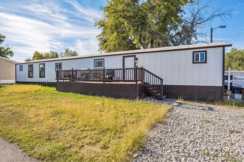 1932 Quintero St, Aurora, CO 80011