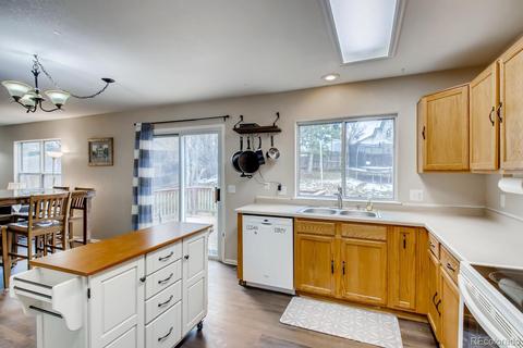 19554 E Ithaca Pl, Aurora, CO 80013 photo 9